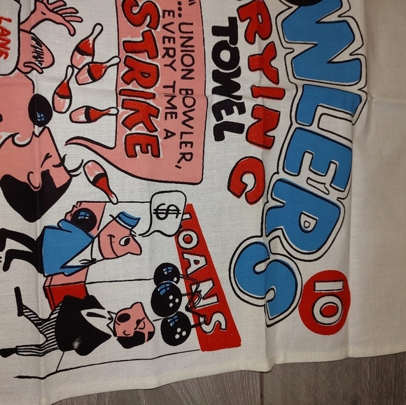 Vintage Bowling Cry Towel - Picture 3 of 6